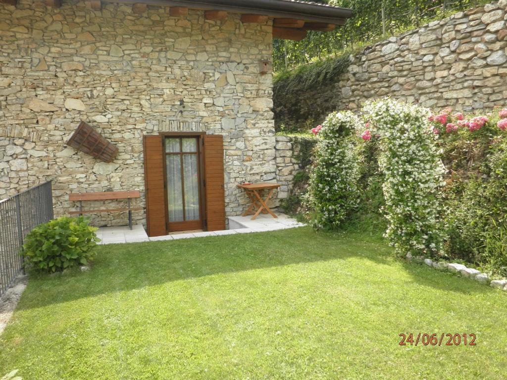 Villa Lagarina B&B Al Ghiro חדר תמונה